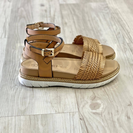 Sandalo in Pelle intrecciata