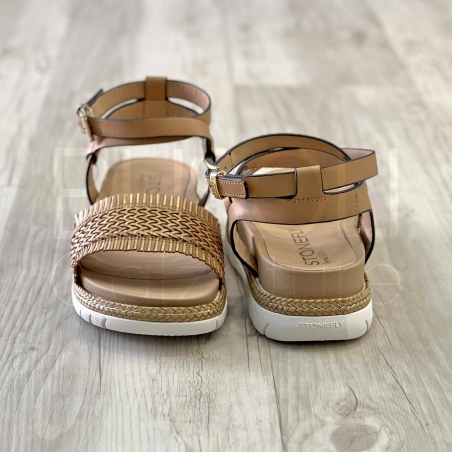 Sandalo in Pelle intrecciata