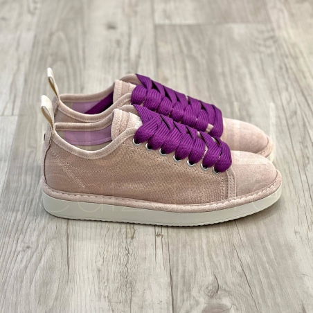 Sneaker in Tela