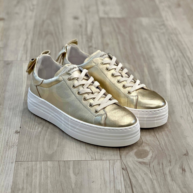 Sneaker fiocco in Pelle laminata