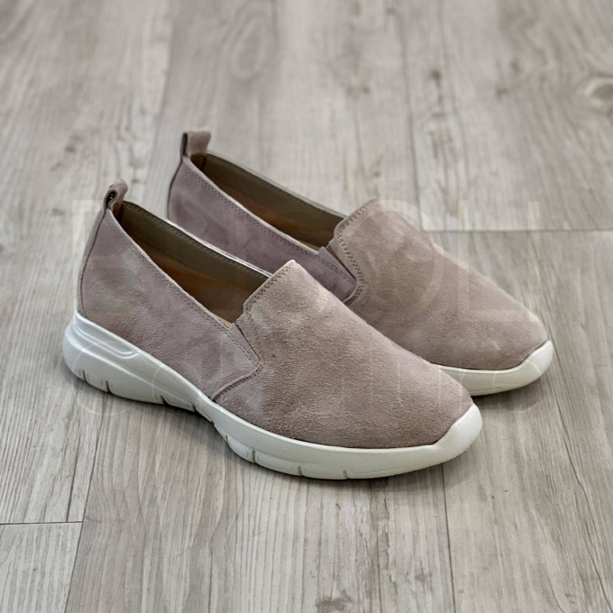 Slip on in Camoscio