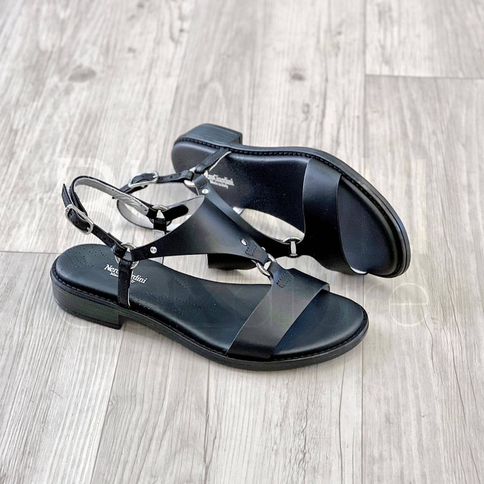 Sandalo basso in Pelle