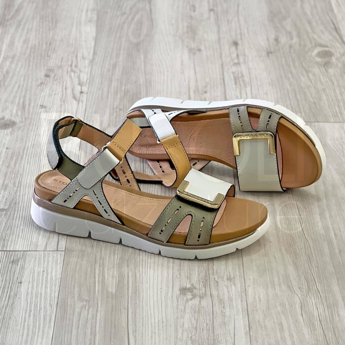 Sandalo strappi in Pelle