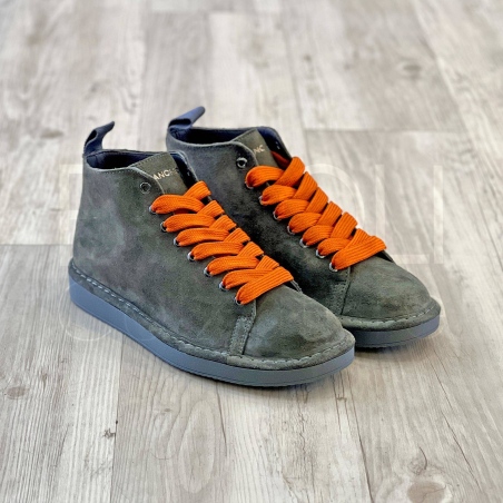 Sneaker in Camoscio