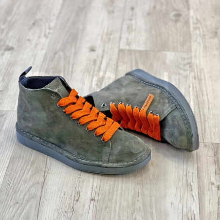 Sneaker in Camoscio