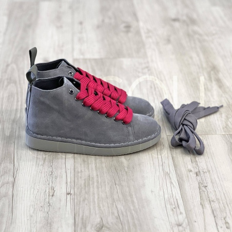 Sneaker in Camoscio
