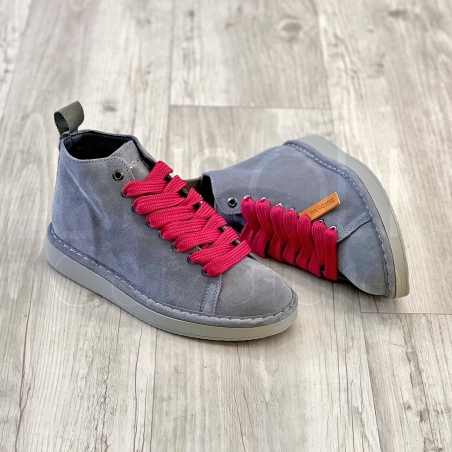 Sneaker in Camoscio
