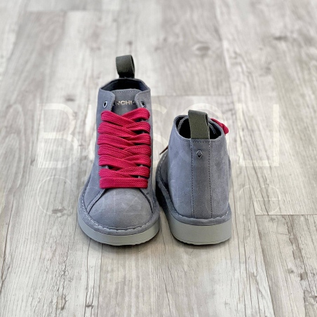 Sneaker in Camoscio