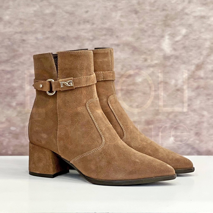 Stivaletto in Camoscio fibbia
