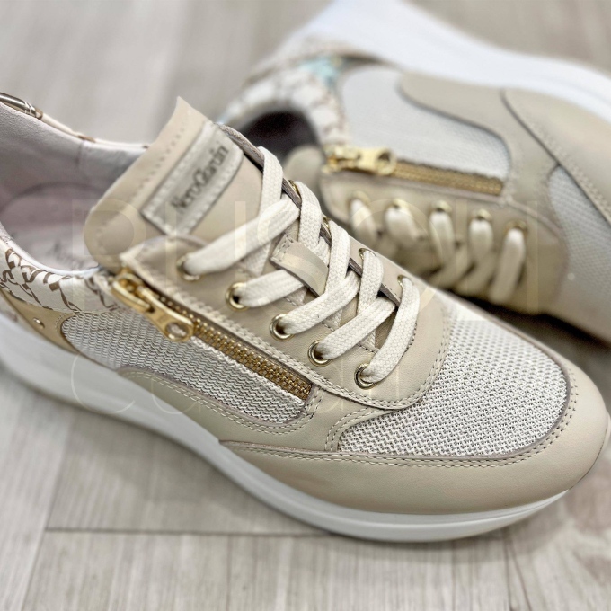 Sneaker zip in Pelle logata