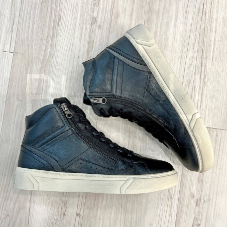 Sneaker in Pelle alta con zip