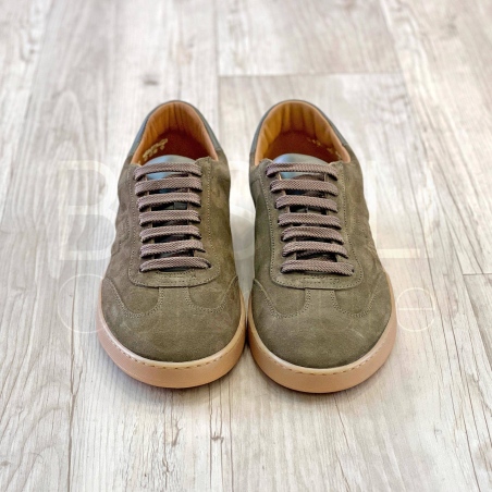 Sneaker in Camoscio