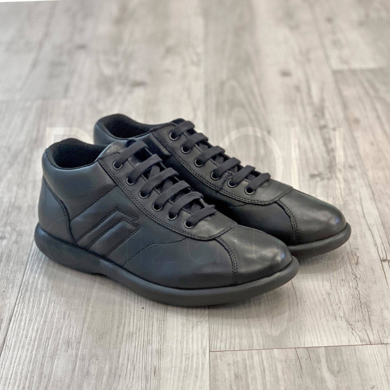 Sneaker in Pelle alta