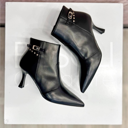Stivaletto in Pelle cinturino