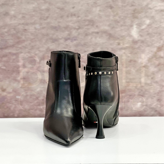 Stivaletto in Pelle cinturino