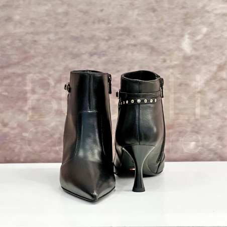 Stivaletto in Pelle cinturino
