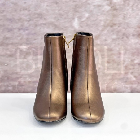 Stivaletto laminato punta tonda