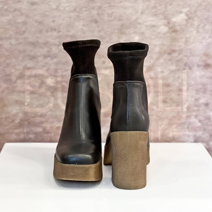 Stivaletto in Pelle con calza e tacco para