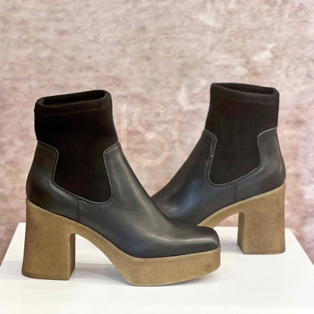 Stivaletto in Pelle con calza e tacco para