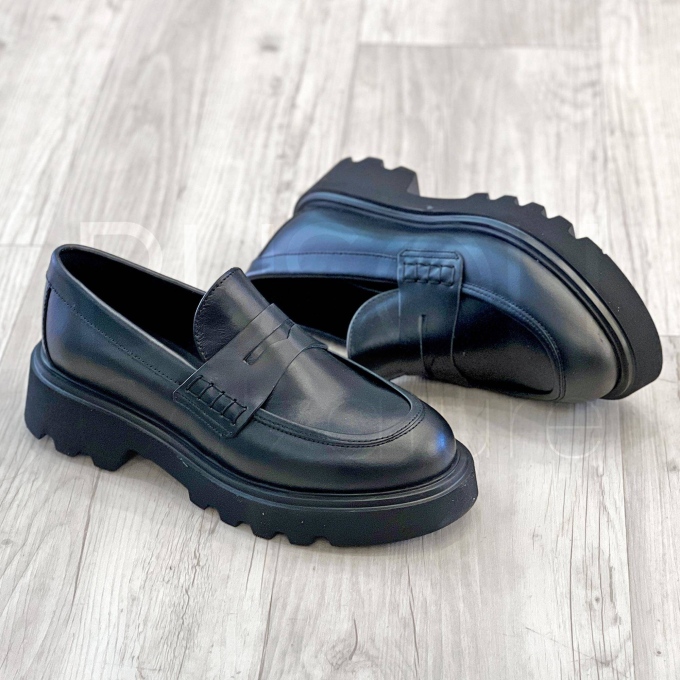 Mocassino in Pelle con suola carro