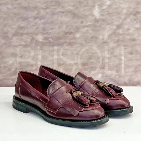 Mocassino in Pelle con frangia e nappine