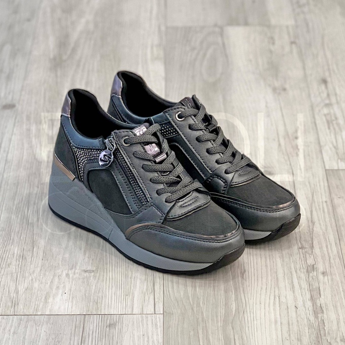 Sneaker Camoscio con zip e zeppa