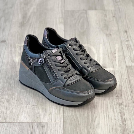Sneaker Camoscio con zip e zeppa