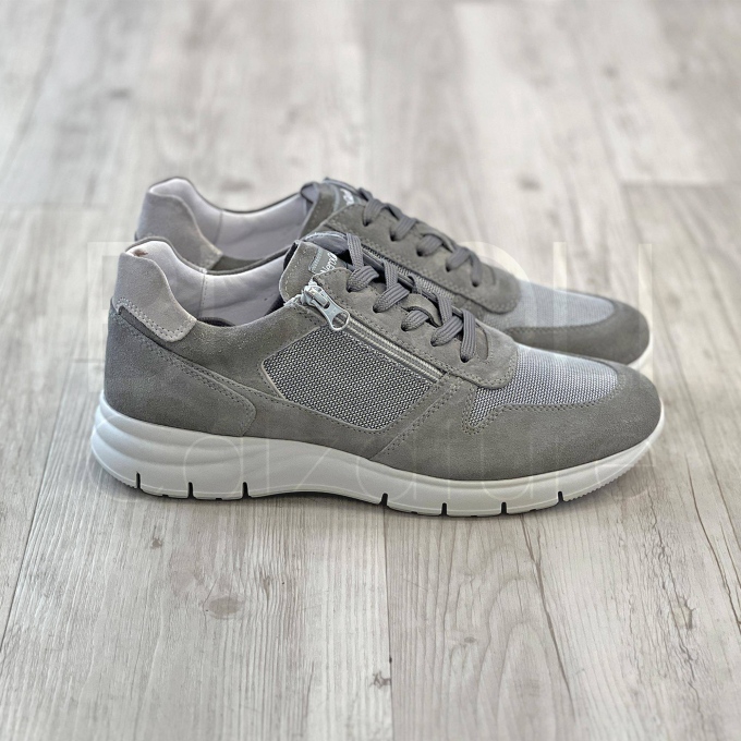 Sneaker zip in Camoscio