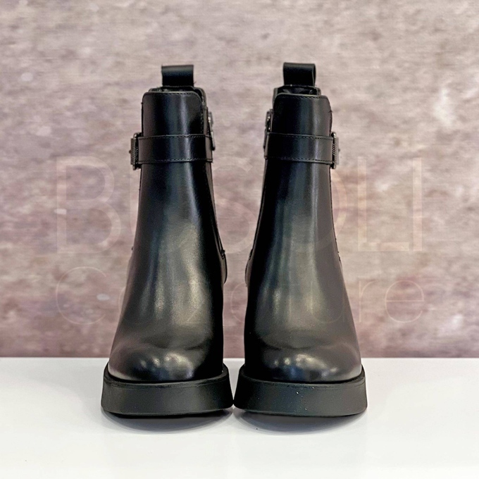 Stivaletto in Pelle fibbia