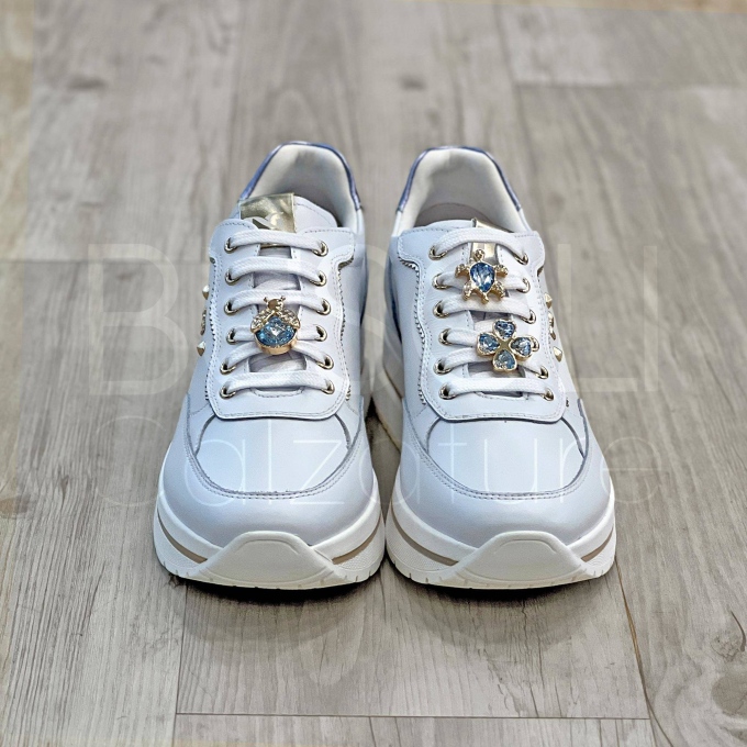 Sneaker charms in Pelle