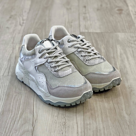 Sneaker in mesh con Dettagli Snake