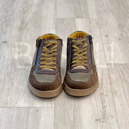 Sneaker Nabuk alta con zip