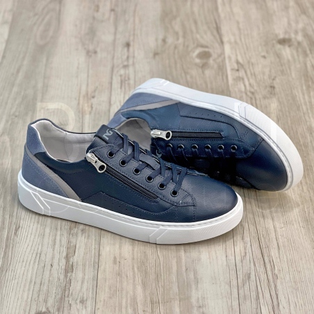 Sneaker in Pelle zip