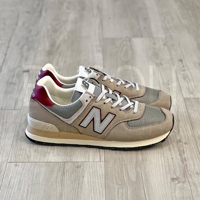 574 Nabuk burgundy accent