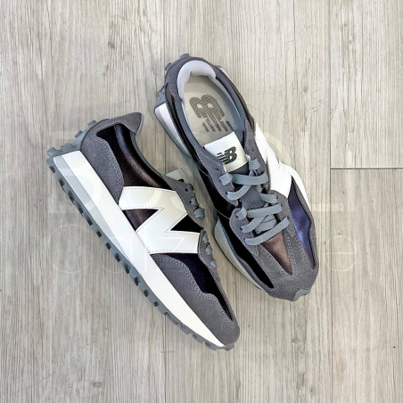 327 Metal castelrock