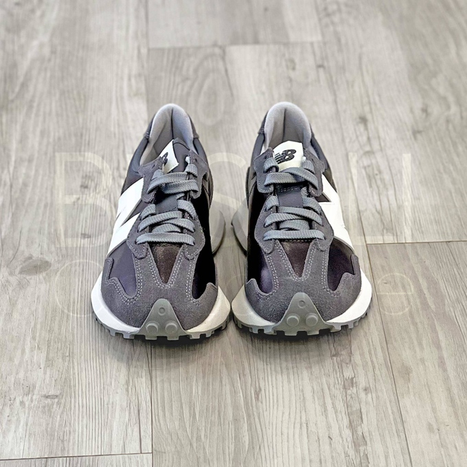 327 Metal castelrock