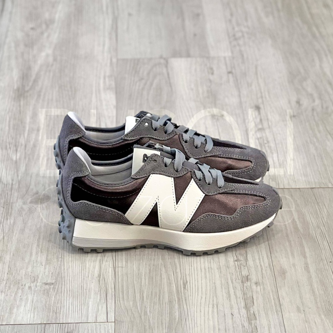 327 Metal castelrock