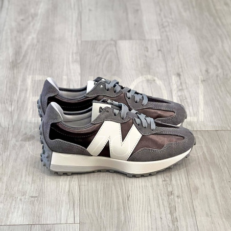 327 Metal castelrock