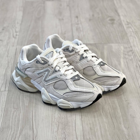 9060 White