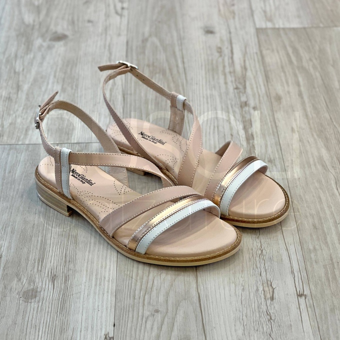 Sandalo basso in Pelle