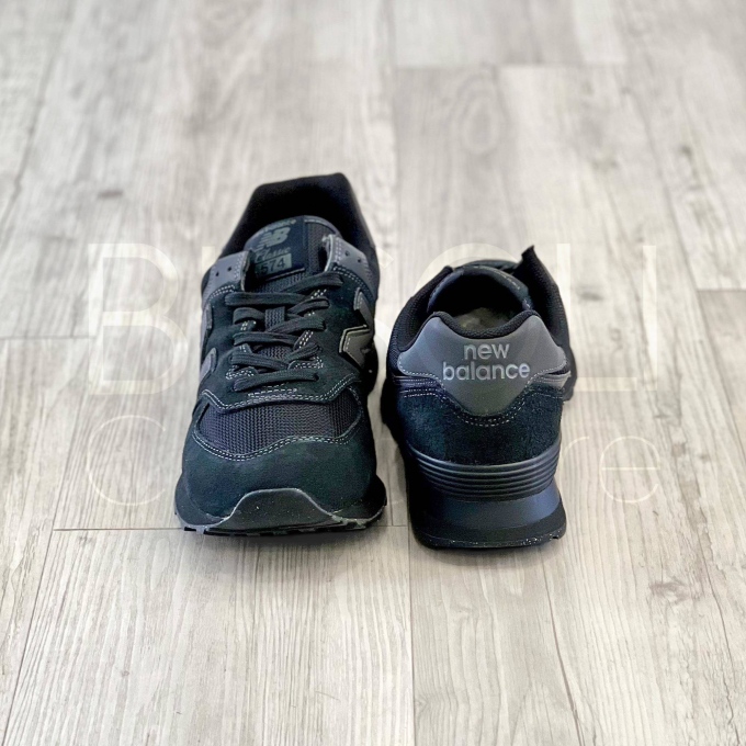 574 Suede Classic Black