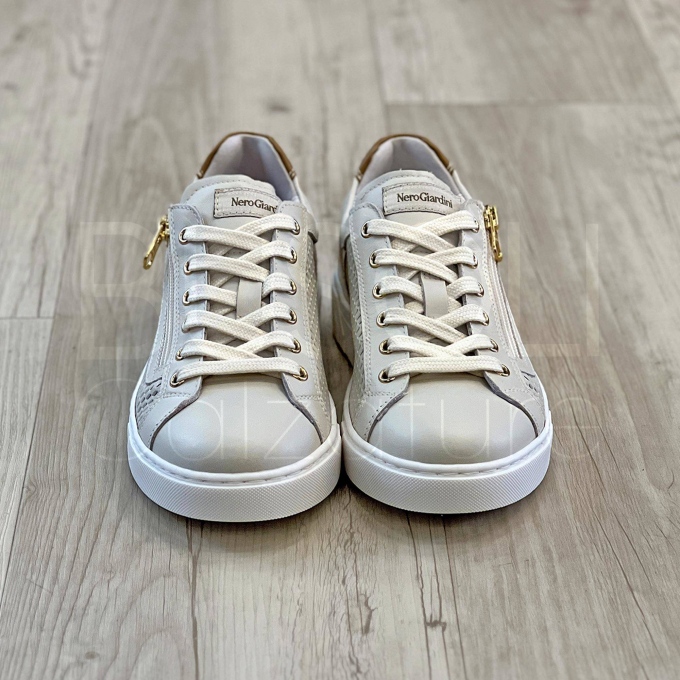 Sneaker traforata in pelle Beige con Zip