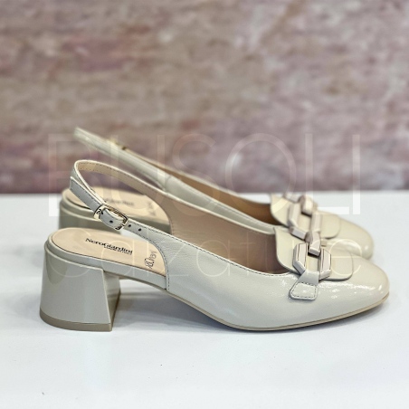 Chanel Naplak Beige con Accessorio