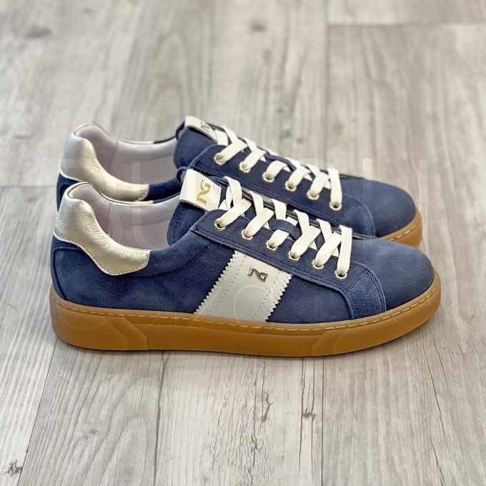 Sneaker in Camoscio Avio