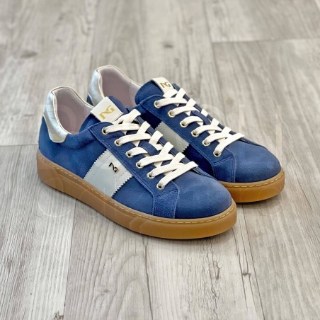 Sneaker in Camoscio Avio