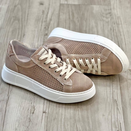 Sneaker In Crosta Traforata