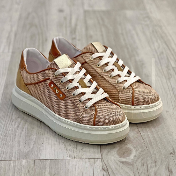 Sneaker in Rafia dettaglio Crosta