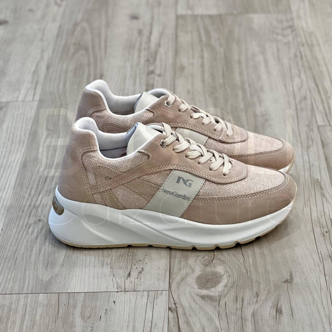 Sneaker in Camoscio e Lurex