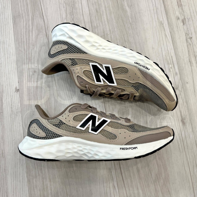 819 Taupe
