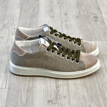 Sneaker Taupe Tela Lacci